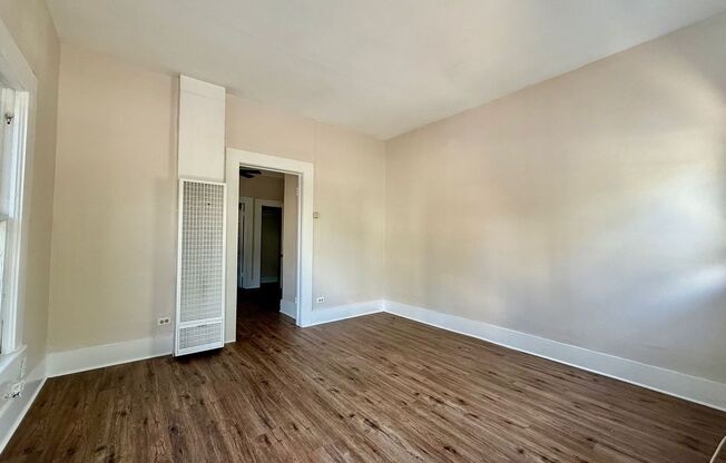 Property For Rent at 222 Lowell St, San Antonio TX 78210