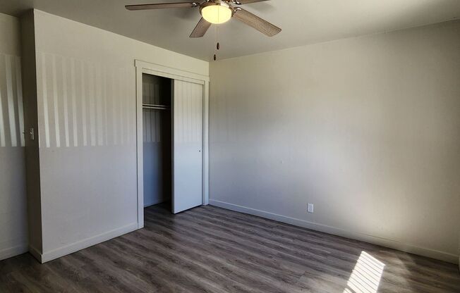 2 beds, 1 bath, 800 sqft, $1,295, Unit #40