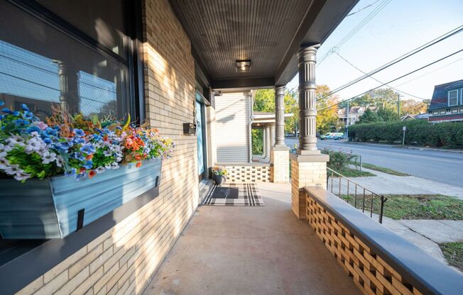 Large Beautiful Home in Northside