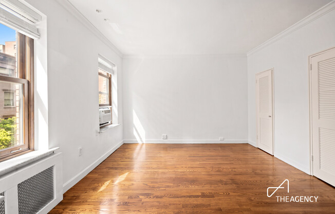 151 E 20 ST