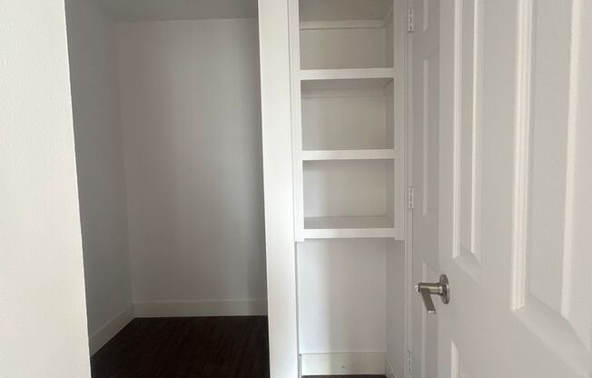 Studio, 1 bath, 417 sqft, $796, Unit 1001-11