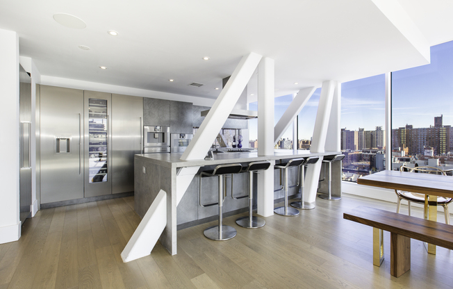 4 beds, 3.5 baths, $23,000, Unit PH