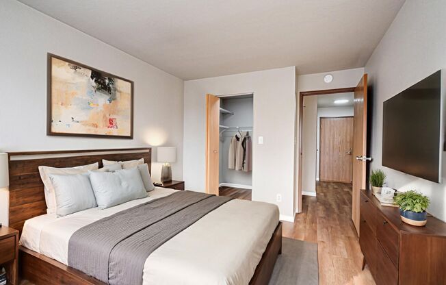 2 beds, 2 baths, 950 sqft, $1,199, Unit 227