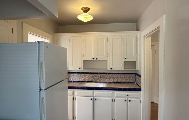 Santa Monica Apartments