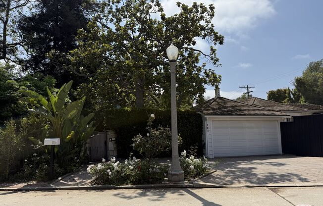 103 N ANITA AVE