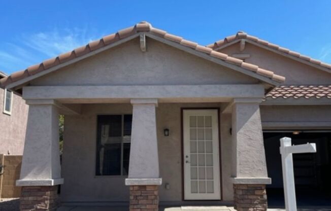 SUN GROVES 3 BED 2 BATH CHANDLER HOME