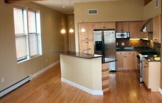 2 beds, 2 baths, 1,350 sqft, $4,250, Unit C8