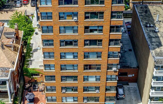 2 beds, 1 bath, 567 sqft, $2,350, Unit 207