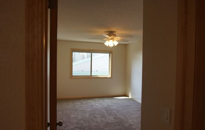 1 bed, 1 bath, 780 sqft, $1,374, Unit 213