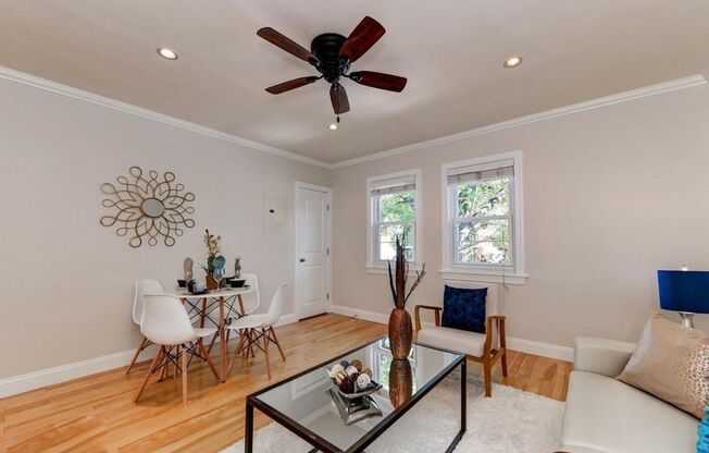 123 17th St SE Unit 4