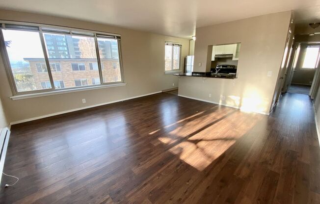 2 beds, 1 bath, 785 sqft, $2,200, Unit 501