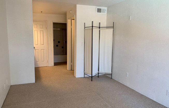 1 bed, 1 bath, $2,325