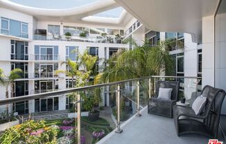 1 bed, 1 bath, 835 sqft, $7,250, Unit 502