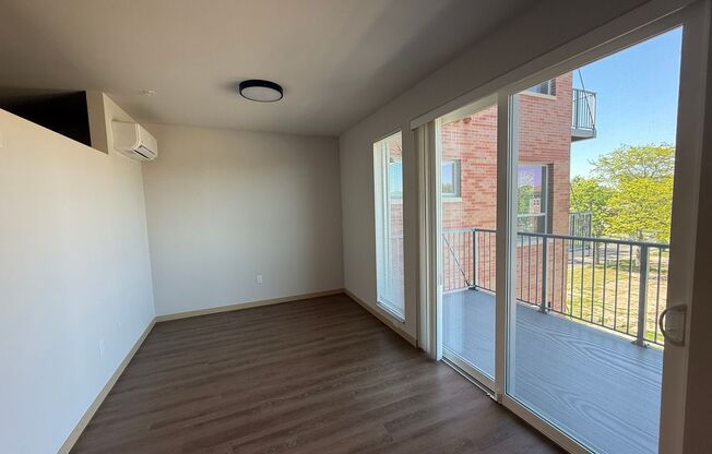 Studio, 1 bath, 517 sqft, $1,360, Unit #312