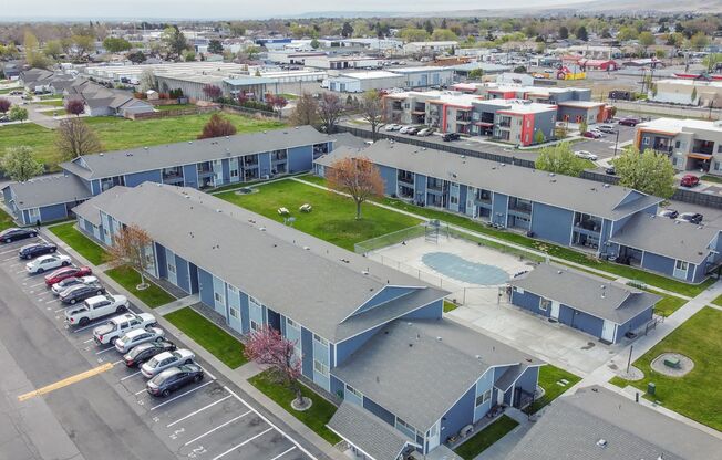 3 beds, 1.5 baths, 1,158 sqft, $1,600, Unit D101