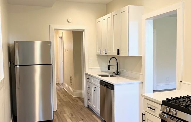 Newly Renovated 4 Bedroom 1 Bath House for Rent
