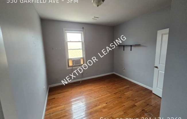 550 GARFIELD AVE