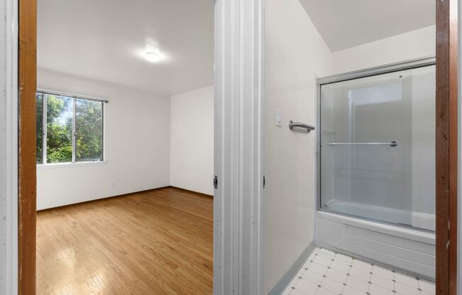 2540 Benvenue LLC