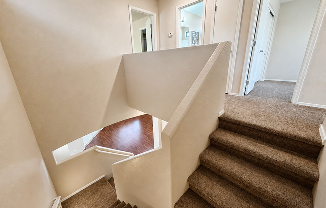 3 beds, 2.5 baths, $1,994