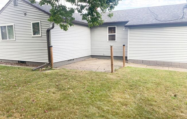 3 beds, 1 bath, $1,350