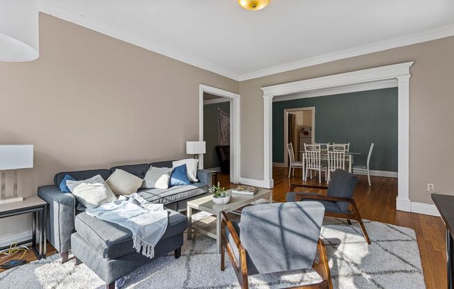 2 beds, 2 baths, 1,275 sqft, $2,950, Unit 540-2A