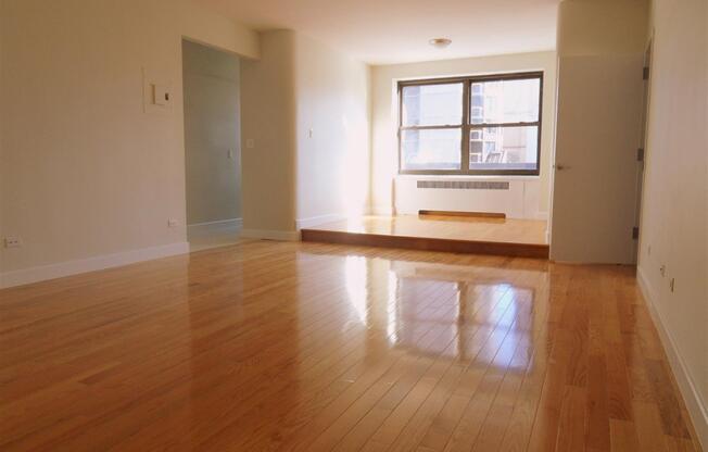 Studio, 1 bath, $3,525, Unit S5D