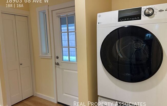 18903 68 AVE W