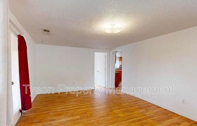 1630 GRIEGOS RD NW