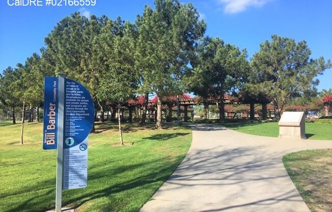Gated 2 Bedroom Townhome in Irvine
