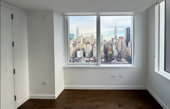 2 beds, 2 baths, $7,995, Unit 36B