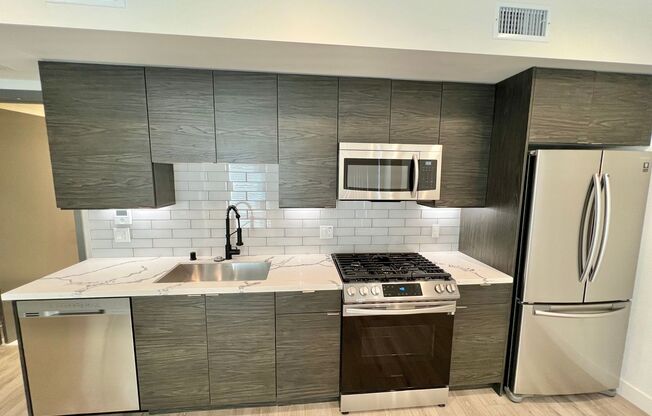 Studio, 1 bath, 470 sqft, $2,525, Unit 507
