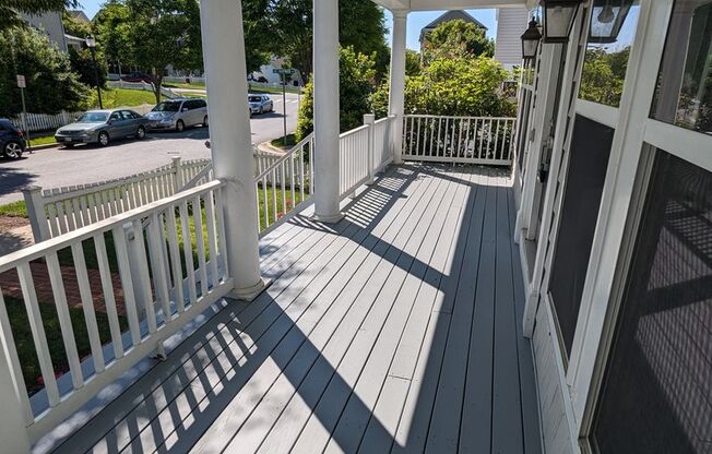 Impeccably maintained SFH in Clarksburg ready for you before the holidays!