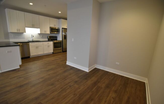 1 bed, 1 bath, 642 sqft, $3,300, Unit 3833-620