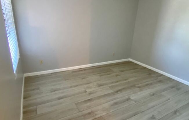 2 beds, 2 baths, $1,595, Unit # 225