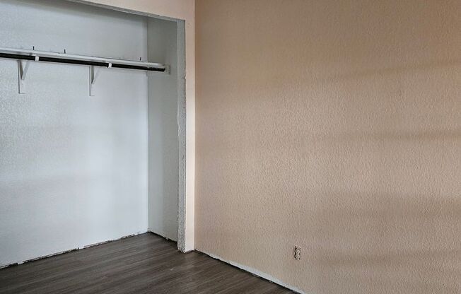 2 beds, 1 bath, $1,650