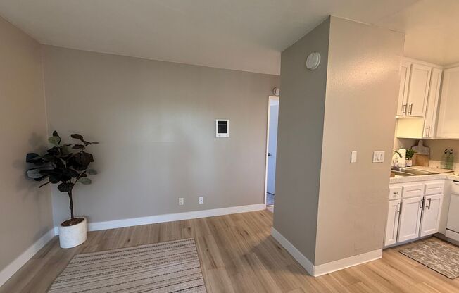 1 bed, 1 bath, 436 sqft, $1,895, Unit 32