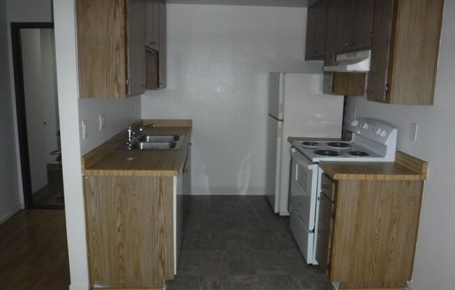 1 bed, 1 bath, $1,850, Unit 12A