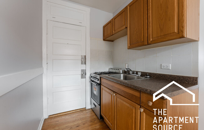 3259 N Wrightwood Ave 2H