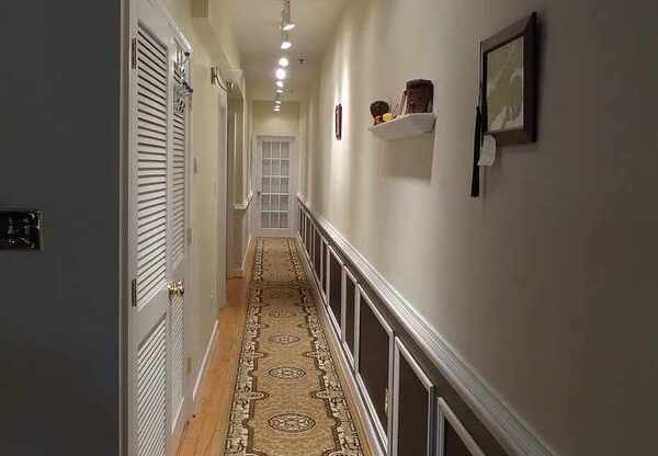 215 N 19 ST