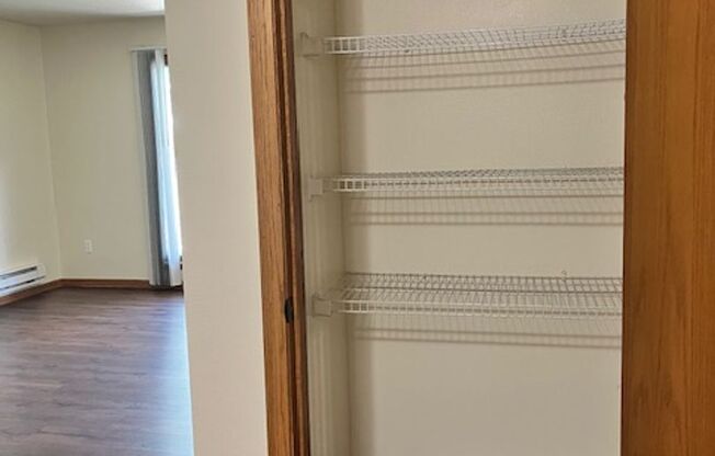 1 bed, 1 bath, 672 sqft, $1,215, Unit 403-209