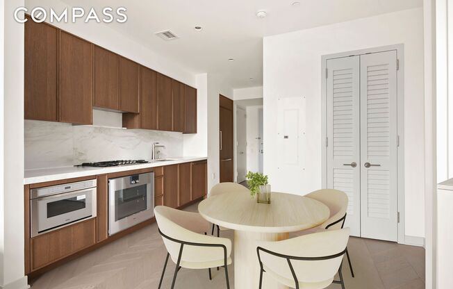 1 bed, 1 bath, $5,595, Unit 10J