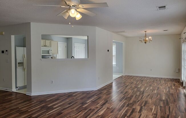 3 bedroom home in Highland Creek