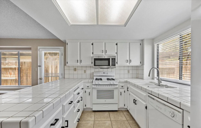 Beautiful Single Family Home in the Southwest