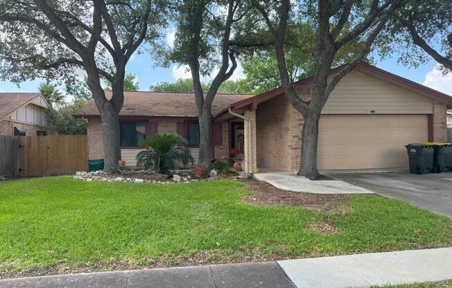 Welcome home to 3418 Meadowhead Drive!