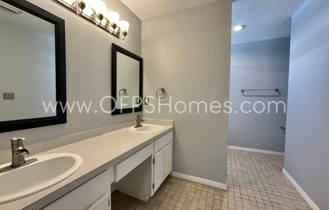 3 beds, 2 baths, $1,950