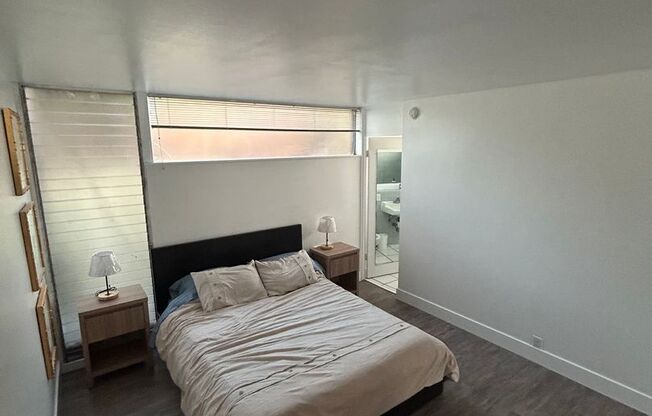 10567 National Blvd. Apts.