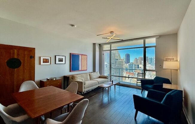 FURNISHED Modern 1BR + Den/1BA w/ Breathtaking Views, Deck + Housekeeping! AMSI