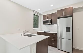 Studio, 1 bath, 357 sqft, $1,695, Unit 315