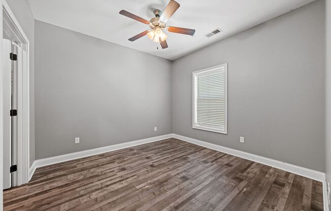 2 beds, 2 baths, 1,000 sqft, $1,050, Unit B102