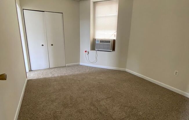 1 bed, 1 bath, 500 sqft, $1,300, Unit 506